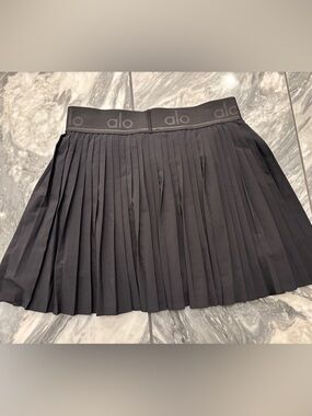 ALO Yoga Black Pleated Skater Skirt